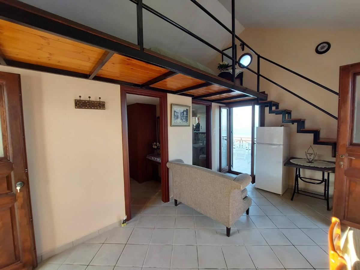 Villas El Paradiso Kouroupi エクステリア 写真